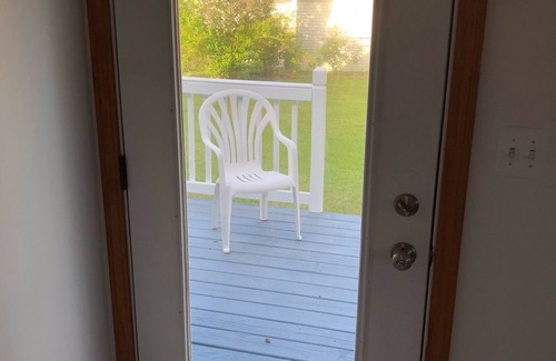 Tawas City Casa | Central located. Includes finished 2 car garage! 1 minute from beach!