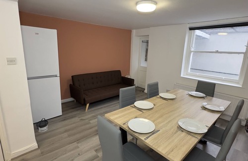 Bow Casa | Central London 5-bed Townhouse