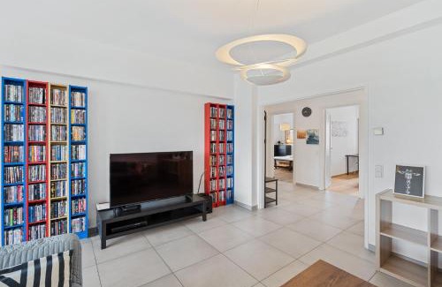 Bonnevoie Apartamento | Central Lux 2BR Apt with City Views & Balcony