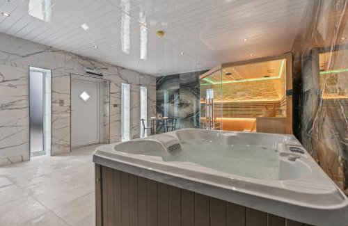 Roath Apartamento | Central Luxe Flats With Spa Facilities