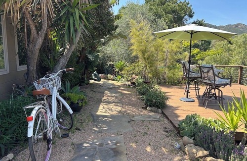 Malibu Casa | Central Malibu-Corral Canyon 2-bedroom retreat - like home. Paradise awaits!
