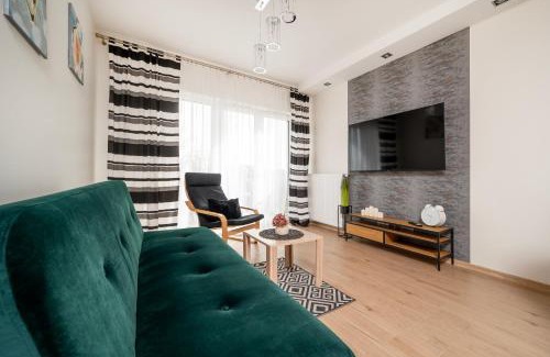 Baluty Apartamento | Central Manufaktura Apartment - Parking, Balcony - by Rentujemy