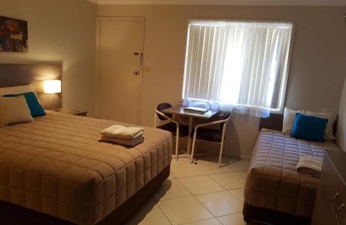 Nelson Bay Hotel | Central Motel Nelson Bay