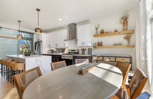 North Beacon Hill Casa | Central Oasis: Roof Terrace