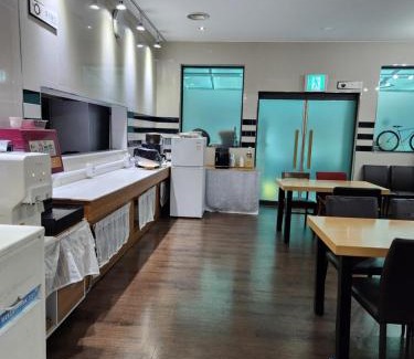 Ingye-dong Hotel | Central Plaza Hotel