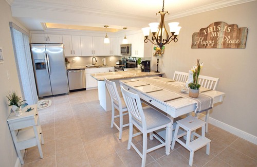 Biggar Casa | Central Quiet Location, only 12 Miles to Ft. Myers Beach