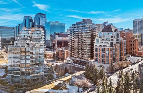 Eau Claire Apartamento | Central River Luxe Gym