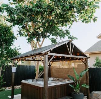 La Mesa Casa | Central SD, Luxury Home and Casita, Pool, BBQ, Sleeps10