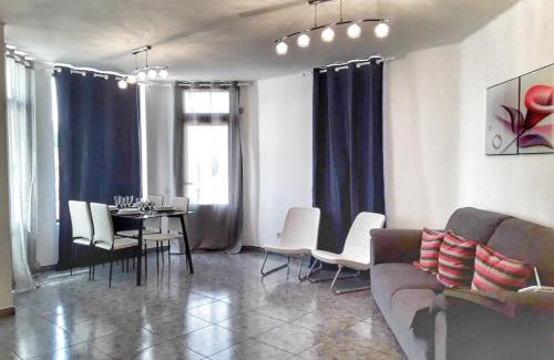 Puerto del Carmen Apartamento | Central Seaview Apartment Puerto del Carmen