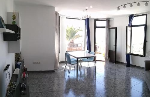 Puerto del Carmen Apartamento | Central Seaview Apartment Puerto del Carmen