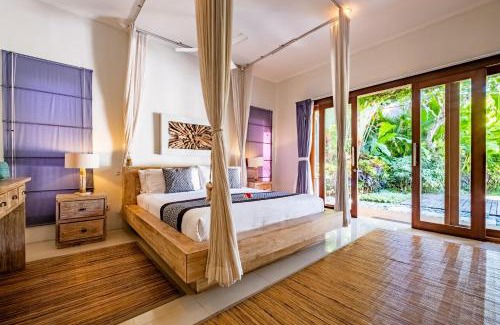 Drupadi Villa | Central Seminyak Villa Martini