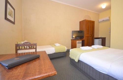 Daylesford Hotel | Central Springs Inn