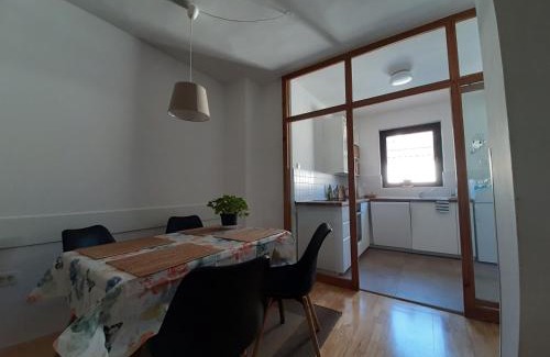 Koper Apartamento | Central square view - near beach