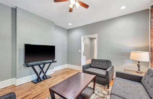 Benton Park Casa | Central St Louis apartment 1E