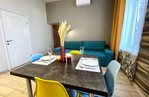 Petrovskoye Apartamento | Central street on Sumska 82a
