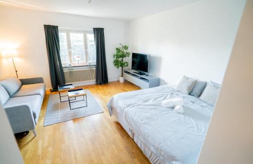 Lundby Apartamento | Central Studio, Near City & Tram - Brämaregården