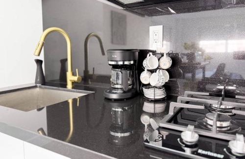 Miami Gardens Apartamento | Central Studio Quiet & Close To Hard Rock