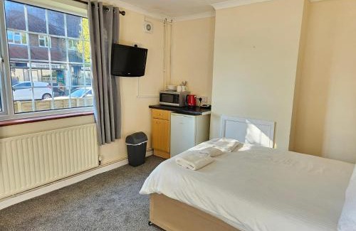 Cheltenham Casa | Central Studios 87 Tennyson Road