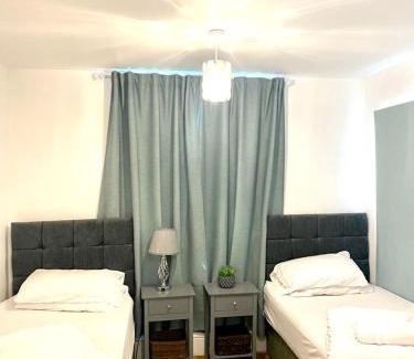Patchway Apartamento | Central Suite, 3 Single Beds