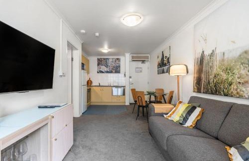 Chippendale Apartamento | Central Sydney 1BR unit with Pool Gym Parking!