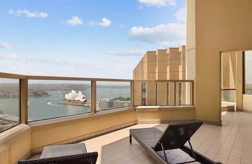 The Rocks Apartamento | Central Sydney Apartment with Pool, Sauna & Gym!