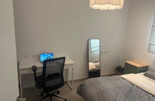 Tel Aviv Apartamento | Central Tel Aviv with garden