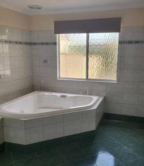 Geraldton Apartamento | Central to town - Vintage and cosy entire home