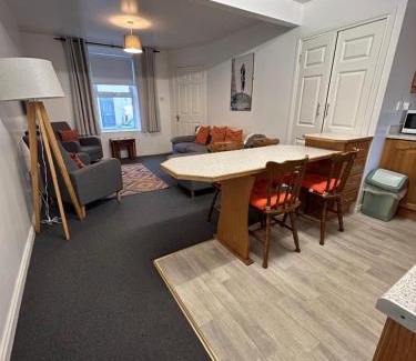 Moville Casa | Central Town House,Moville 61
