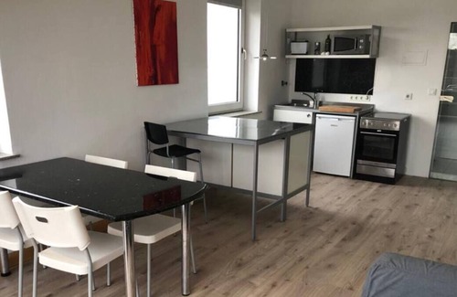 Moersenbroich Apartamento | Central trade fair / seminar apartment - fully equipped with a large sun terrace!