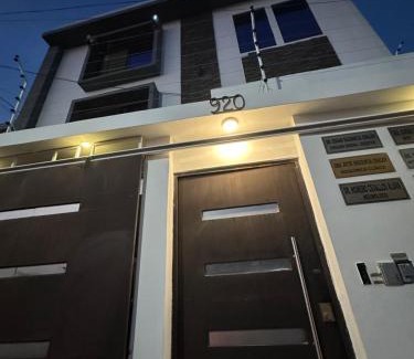 Barrio Urdesa Apartamento | Central Urdesa, Bálsamos 920