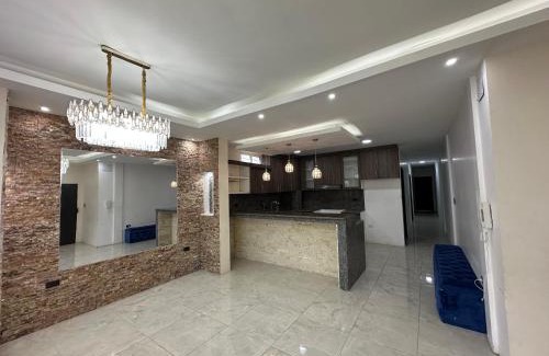 Barrio Urdesa Apartamento | Central Urdesa, Bálsamos 920