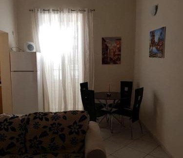 Floriana Apartamento | Central Valletta Apt by Castille Square