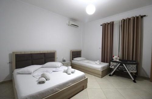 Ksamil Apartamento | Central Villa Shameti