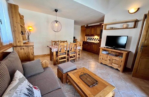 Samoens Apartamento | Apartamento cómodo en el centro del pueblo, cerca del ski-bus, mascotas aceptadas