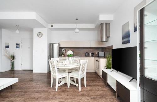 Centrum Apartamento | Central Warsaw Apartment - Great Location - One Bedroom Apartment - Kolejowa