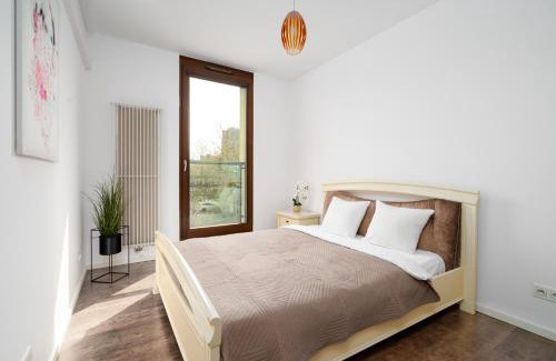 Centrum Apartamento | Central Warsaw Apartment - Great Location - One Bedroom Apartment - Kolejowa