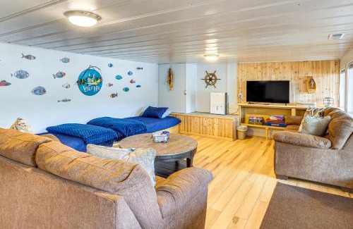 Lake Ozark Casa | Central Waterfront Home with Dock in Lake Ozark!
