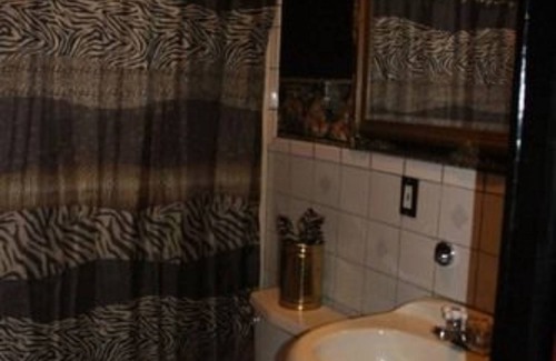 Central West End Cama Y Desayuno | Central West End B&B