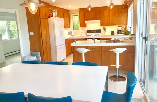Woods Hole Casa | Casa En Woods Hole Con Vista al Agua & Playa: 6/27-29 @ 60% Dsc!