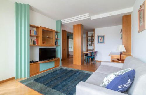 Conegliano Apartamento | Centralissimo con vista colline