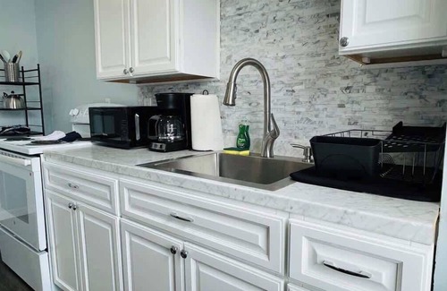 Providence Apartamento | Centrally + Conveniently Located