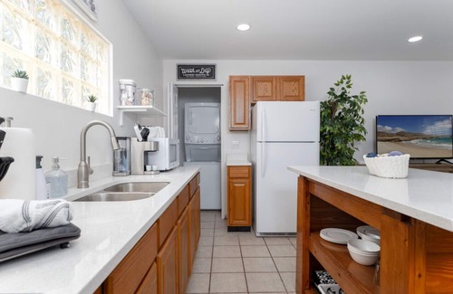 Jacksonville Beach Casa | Centrally located and close to everything!