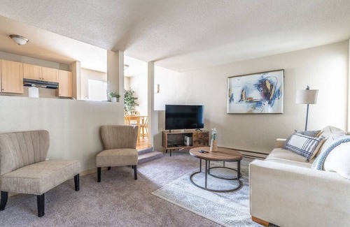 Shoreline Apartamento | Centrally located 1 bedroom