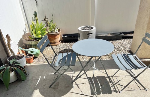 Riverside Apartamento | Centrally Located 1BR&1BR Apartment Near UC Riverside, Grocery, & Nature Park.