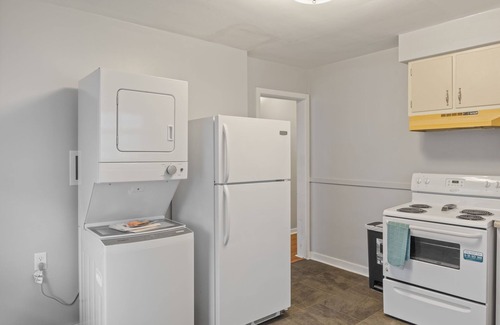 Terre Haute Casa | Centrally Located 2BR Apartment