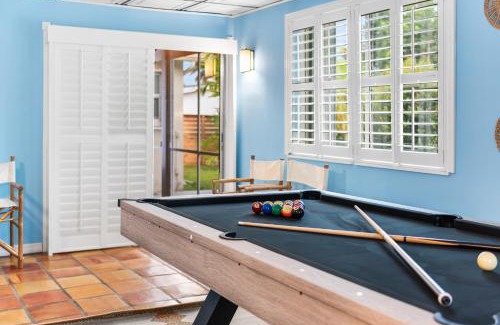 Hollywood Hills Casa | Centrally Located 4BD Oasis with Pool & Movie Patio