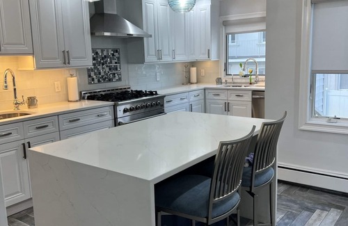 Woodmere Casa | Centrally Located 5 Bedroom Home in Woodmere NY