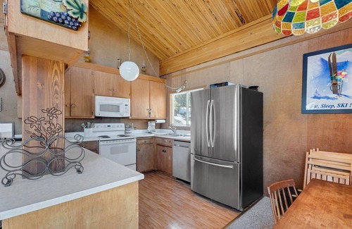 Bear Valley Casa | Centrally Located and Dog Friendly! - Home #36 by Bear Valley Vacation Rentals