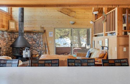 Bear Valley Casa | Centrally Located and Dog Friendly! - Home #36