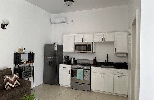 Giraudel Apartamento | Centrally located apartment in a quiet community with exceptional views!